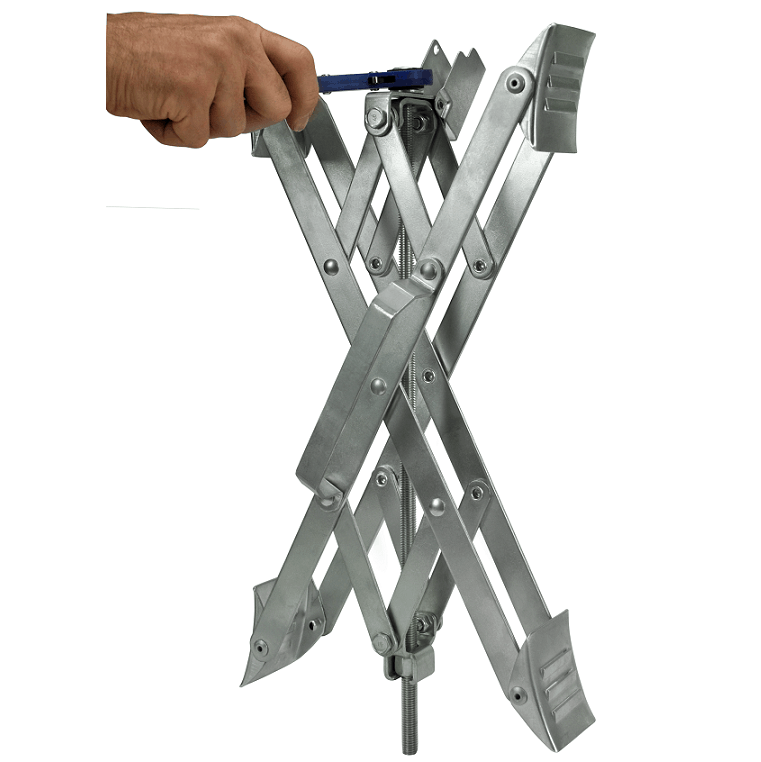 Ultra Fab Wheel Chock, Super Grip, For Use with Tandem Axle Trailers, Scissors Type, Steel, With Ratchet Wrench and Padlock – 21-001094