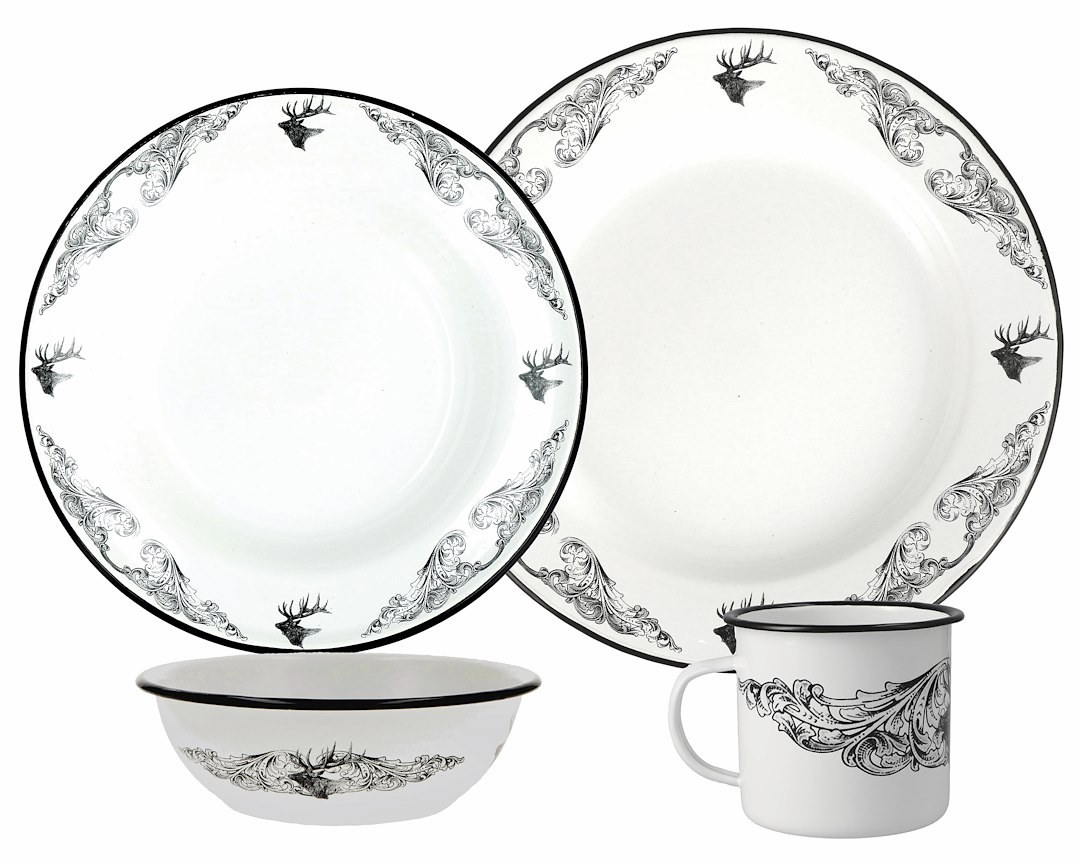 Utica USA Dish Set, Sixteen Piece Set, Elk I Pattern, White, Enamelware – 41-2005