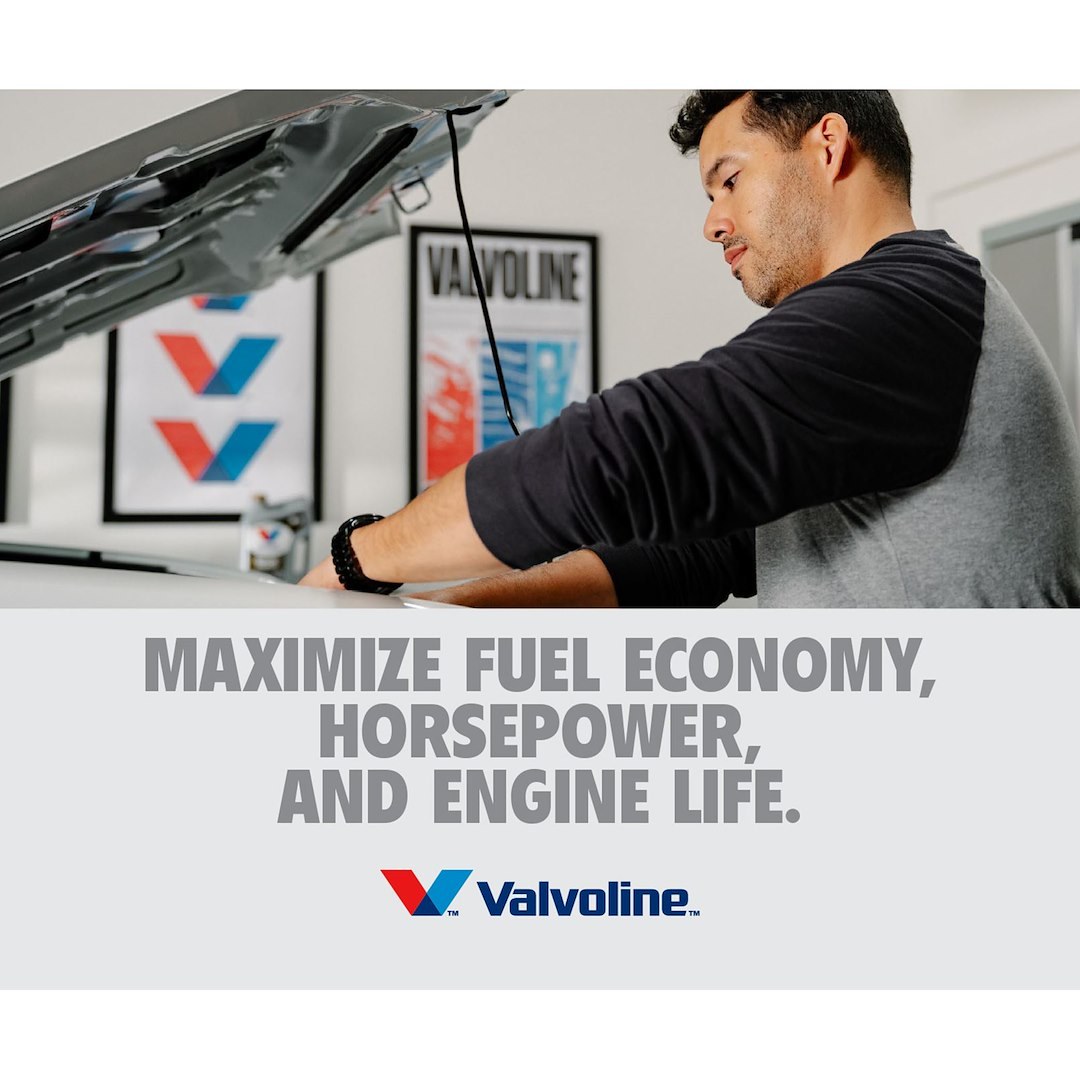 Valvoline Oil, Restore & Protect, SAE 5W-20, Full Synthetic, 1 Quart Bottle, Single – 904540