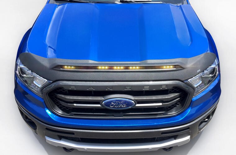 Auto Ventshade Bug Shield, Aeroskin Lightshield ™, Contour, Lighted, Textured Matte Black, Dura-Flex ® 2000 Tpo, With Wiring – 753166