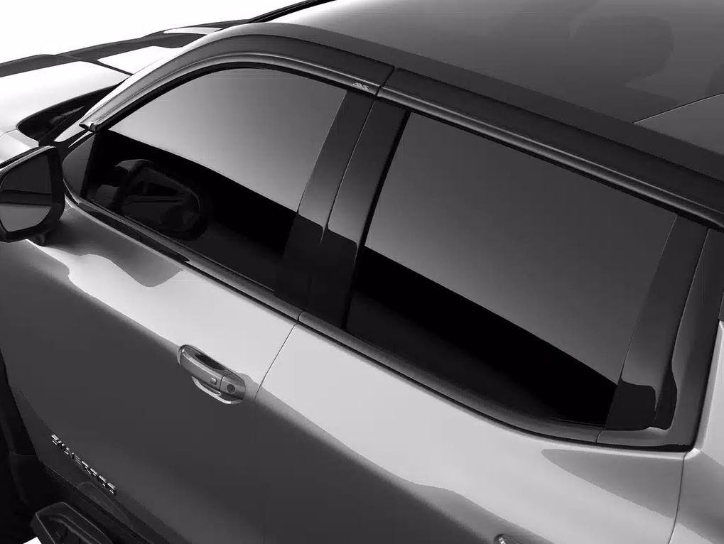 Auto Ventshade Rainguard, Ventvisor®, Low Profile, Tape-On, Smoke, Acrylic, Set of 4 – 894110