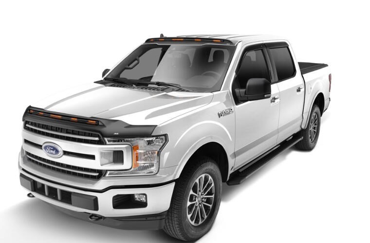 Auto Ventshade Roof Marker Light, Aerocab Pro™, Direct Fit Continuous Light Bar, Amber LED, Single, Black Housing, Thermoplastic Olefin – 898135