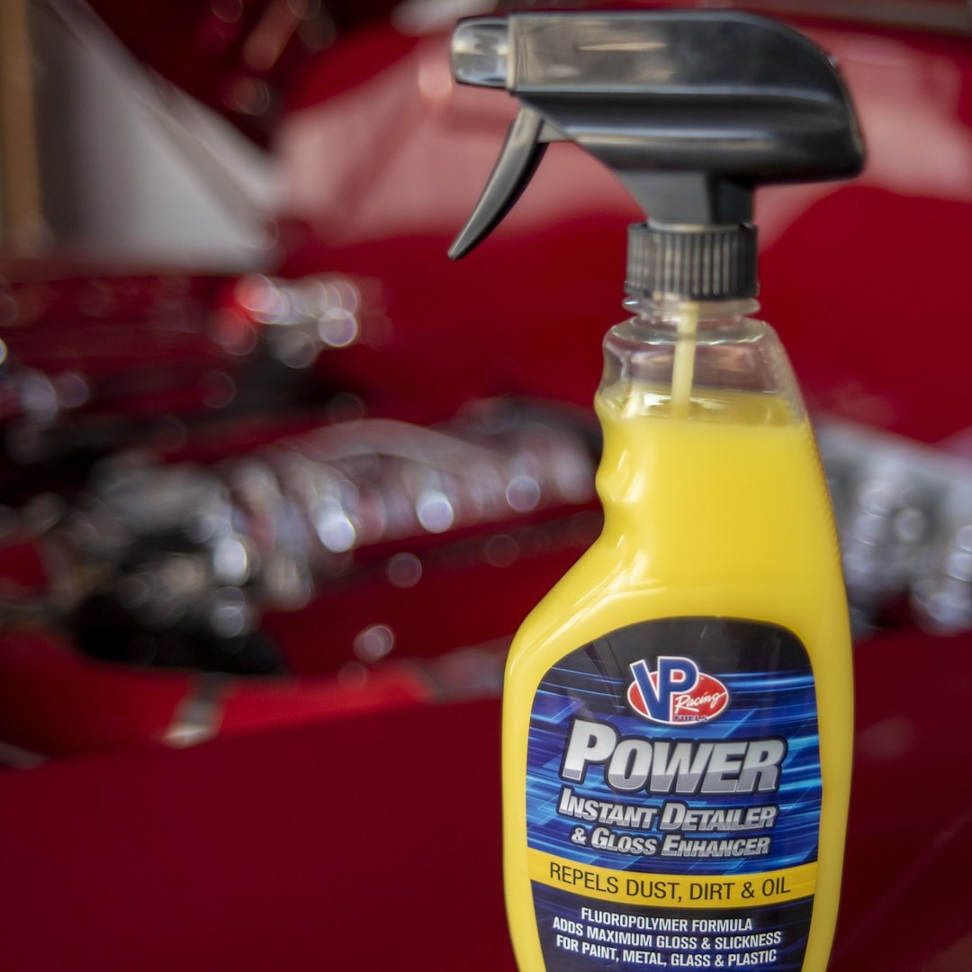 Vp Fuel Detailing Spray, Power™, Used to Protect Metal and Plastic Surfaces from Dust/ Dirt and Water, 17 Ounce, Single – 2110