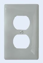 Valterra Receptacle Cover, Diamond Group, Two Receptacle Openings, White – DG32VP