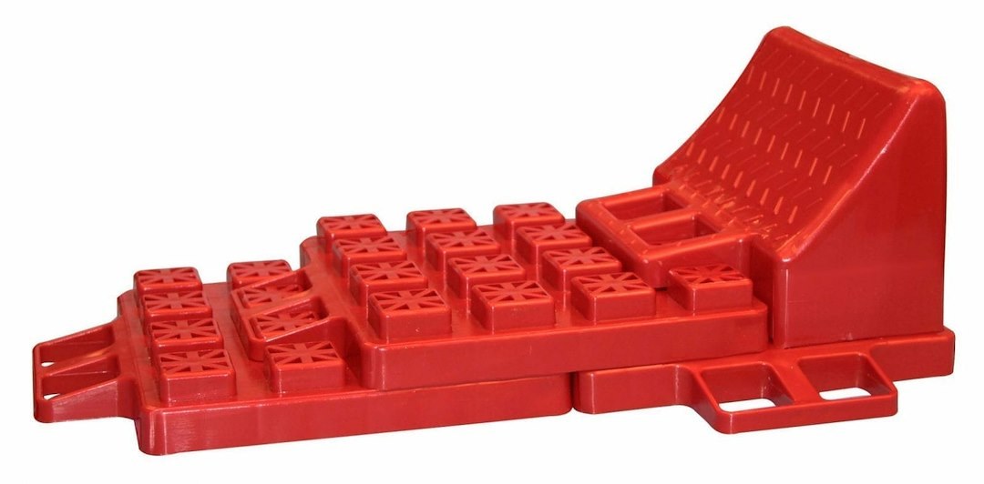 Valterra Wheel Chock, Stackers, Red, Plastic, Single – A10-0922