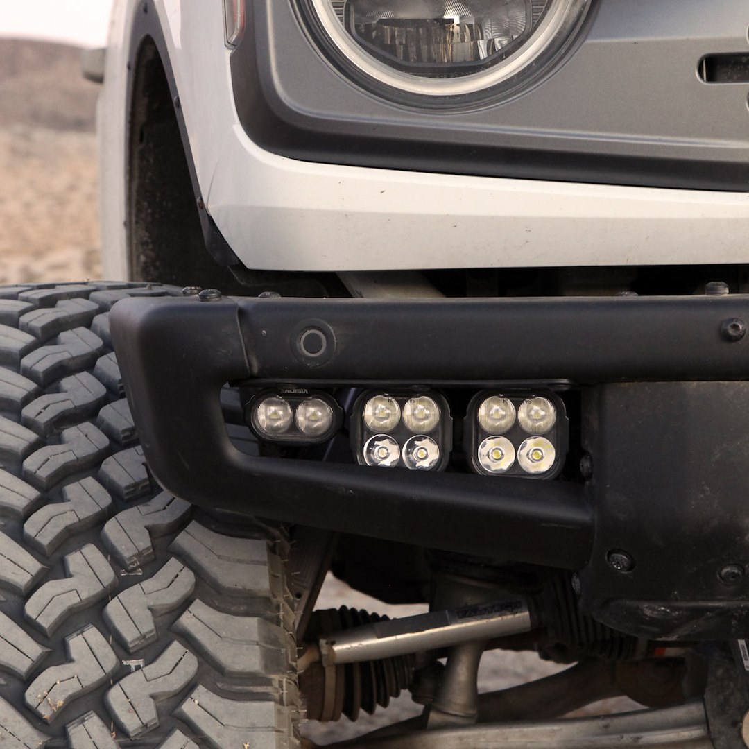 Vision X Driving/ Fog Light, Dura Pro, LED, Dual-Color DRL, 4 Cree Xpl Hi LED 8 Watt Bulb, Square, 32 Watt at 5.4 Amp Draw – DURA2-DL4CBKIT