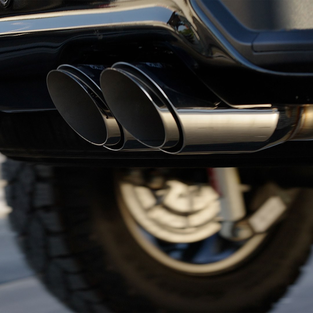 Vance&hines Exhaust System Kit, Holeshot Series™ Cat Back System, 304 Stainless Steel, With Muffler, 3 Inch to 2-1/2 Inch Pipe Diameter – 19855