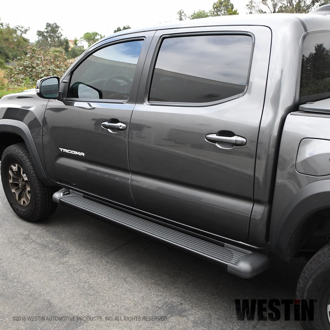 Westin Running Board, SG6 Series, Polished, Aluminum, With LED End Caps, Mounting Bracket Required, 68.4 Inch Length – 27-65710