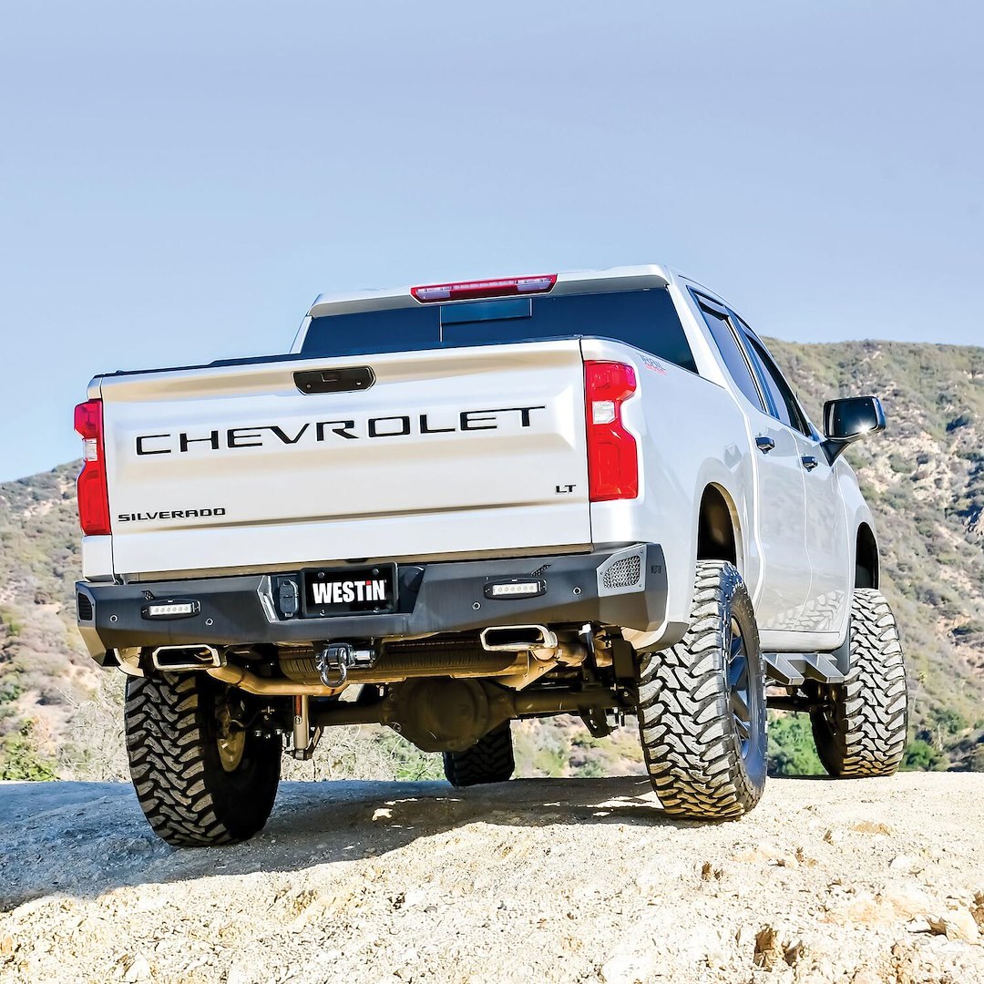 Westin Bumper, Pro Series, One Piece Design, Mounting Hardware Included, Compatible with OE Hitch, Textured Black Steel – 58-421215