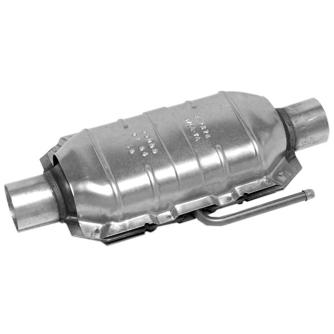 Walker Exhaust Catalytic Converter, Epa Standard Universal, Large Oval Stainless Steel Case, Single 2-1/2 Inch Slip-Fit Inlet – 15042