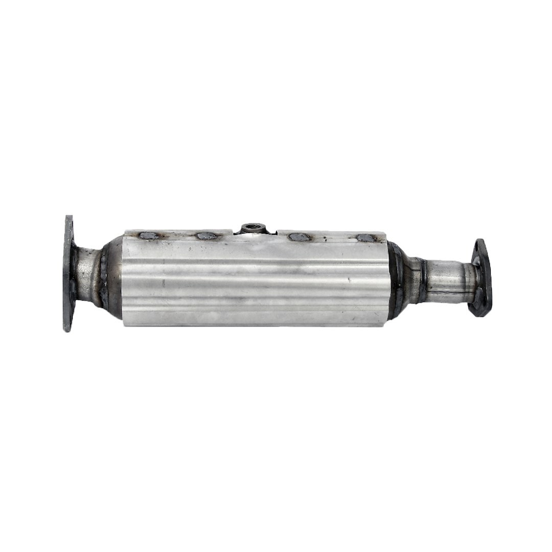 Walker Exhaust Catalytic Converter, Epa Ultra Direct Fit, Round Stainless Steel Case, Single Flanged Bolt-On Inlet – 16299