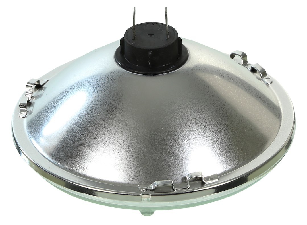 Wagner Headlight Bulb, Standard Series, H5001, Halogen Bulb, 50 Watt, 3.91 Amp Draw, 12.8 Volt, Clear Beam Color, Single, Boxed – H5001