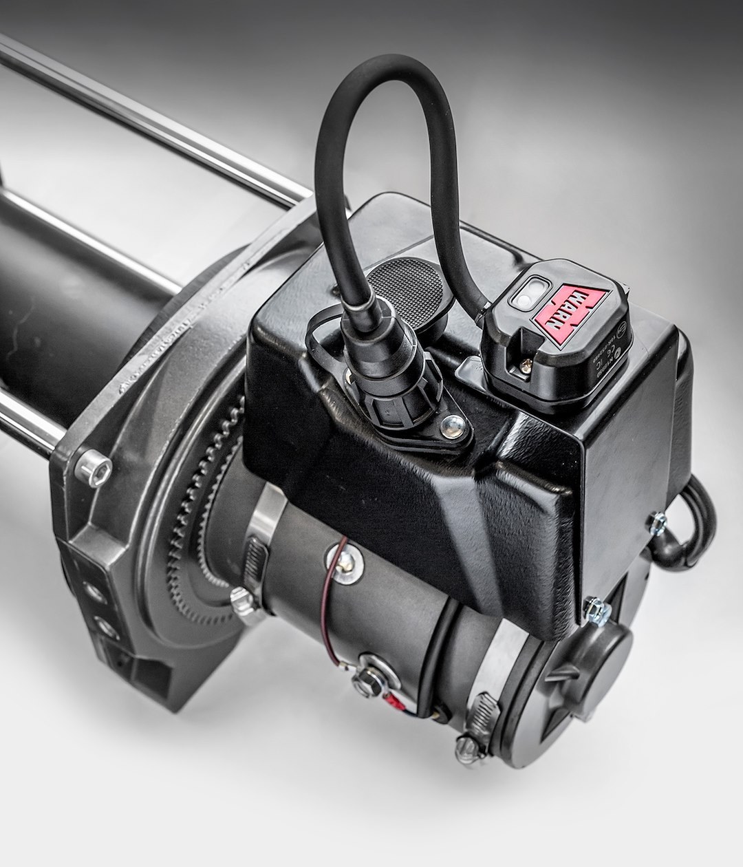 WARN Industries Winch Remote Control System, For Use with Warn 12 Volt/ 24 Volt Electrical Winch, Wireless – 102230