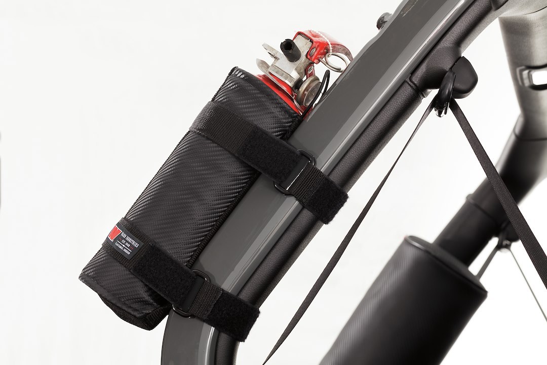 WARN Industries Fire Extinguisher Mount, Roll Bar Mount, 2 Velcro Straps, Holds 2-1/2 Pound Bottle, Black, Stretch Vinyl Material – 102657