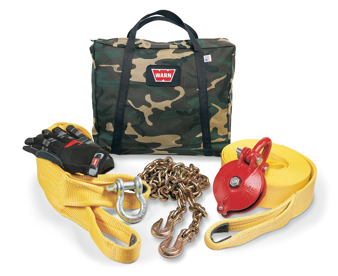 WARN Industries Winch Rigging Kit, Heavy Duty, With Snatch Block, Tree Trunk Protector, 3/4 Inch D-Shackle, 30 Foot Recovery Strap – 29460