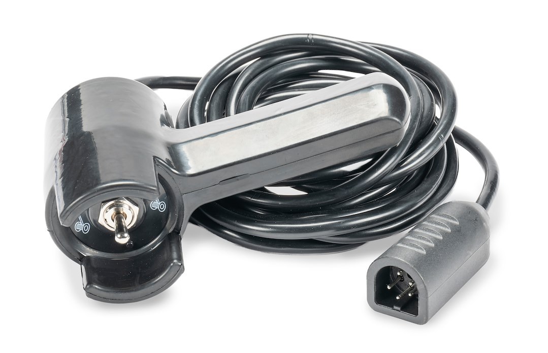 WARN Industries Winch Remote Hand Held Controller, For Ce M8000 and Ce M8274 Winches – 38626
