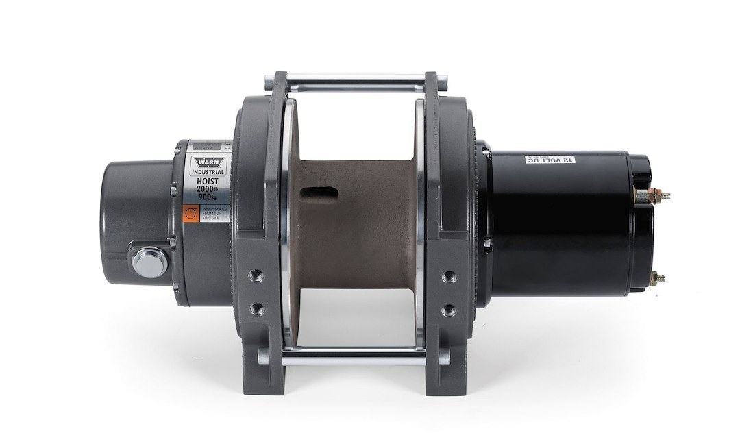 WARN Industries Winch, DC2000 Series, Large Frame, 12 Volt Electric, 2000 Pound Line Pull Capacity, Without Rope, Without Fairlead – 70469