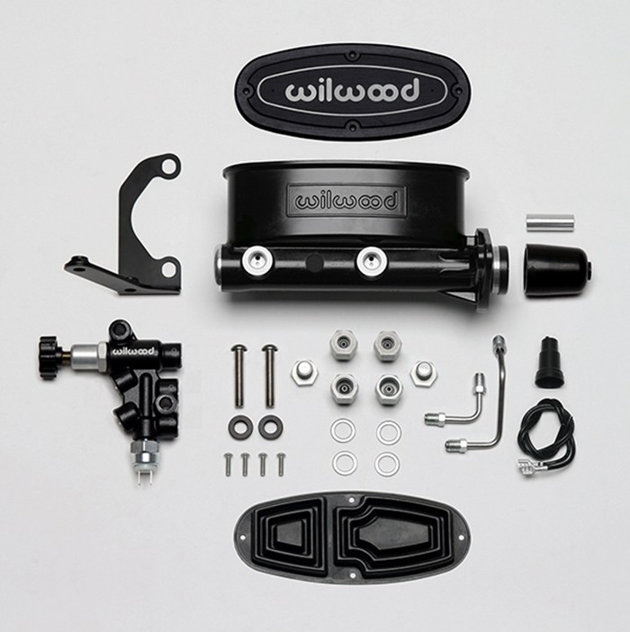 Wilwood Brake Master Cylinder, Tandem, Integral Reservoir, 1 Inch Bore Size, Two 1/2-20 Inch Outlet Ports, Black, Aluminum – 261-13269-BK