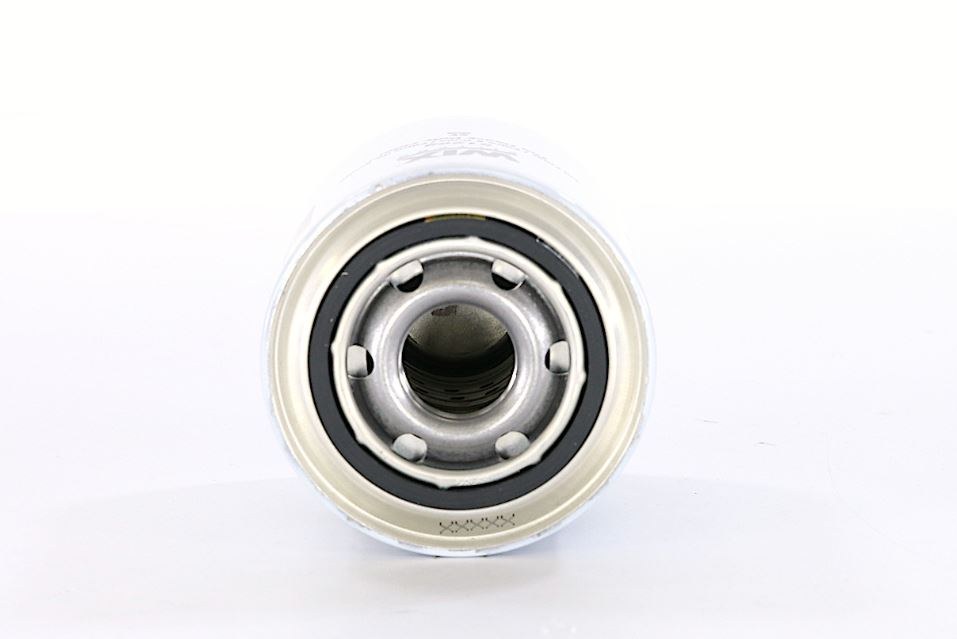 WIX Filters Oil Filter, Spin-On, 5.218 Inch Height X 3.691 Inch Outer Diameter Top, 25 Micron Element, 560 PSI Burst Pressure – 51268
