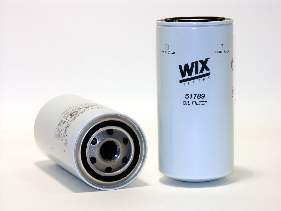 WIX Filters Oil Filter, Spin-On Style, 7.287 Inch Height X 3.698 Inch Outside Diameter Top, 225 PSI Burst Pressure, 24 Micron Element – 51789