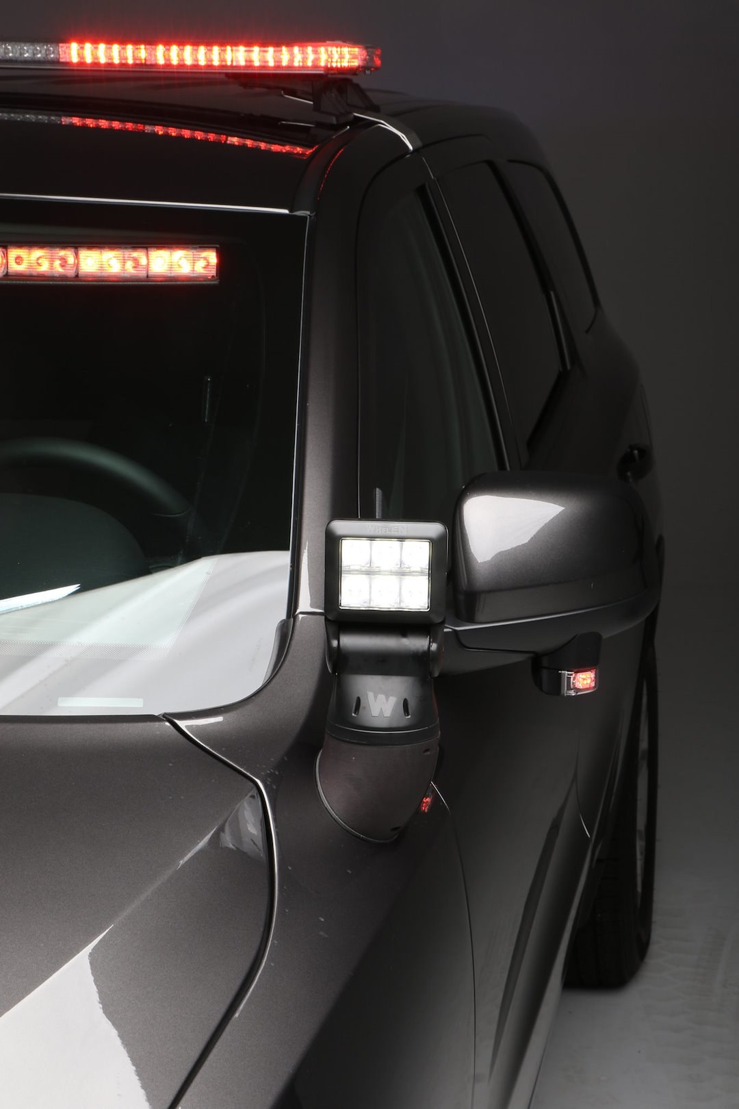 Whelen Spotlight Mount, Arges ®, For Use with Whelen 360 Degree Remote Control Spotlight, Driver Side Fender Mount – ARG47BD