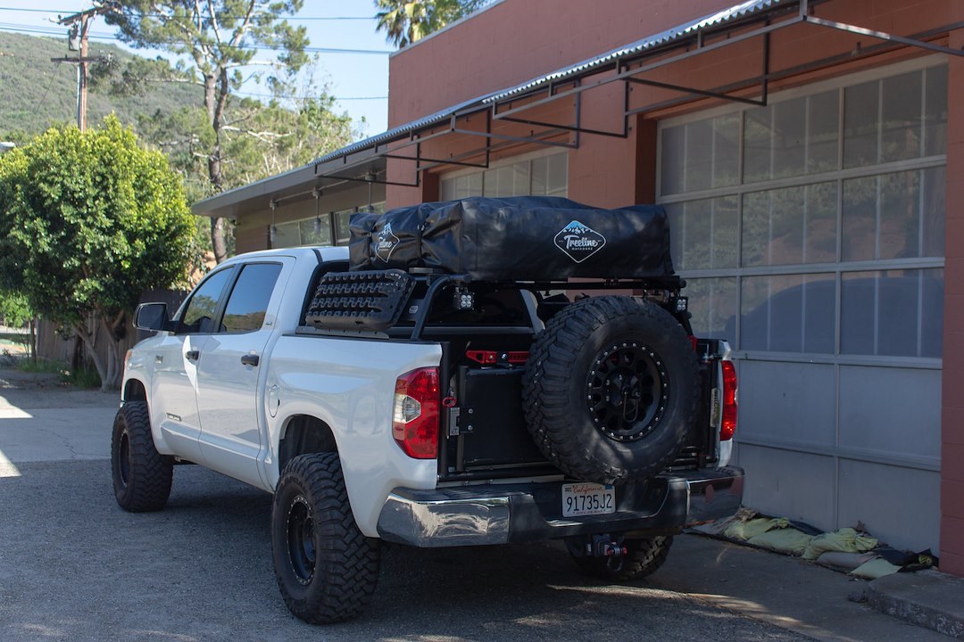 Wilco Offroa Bed Cargo Rack, 1100 Pound Static Capacity/ 550 Pound On-Road Capacity/ 275 Pound Off-Road Capacity, Bolt-On, Powder Coated – ADVLP-5T