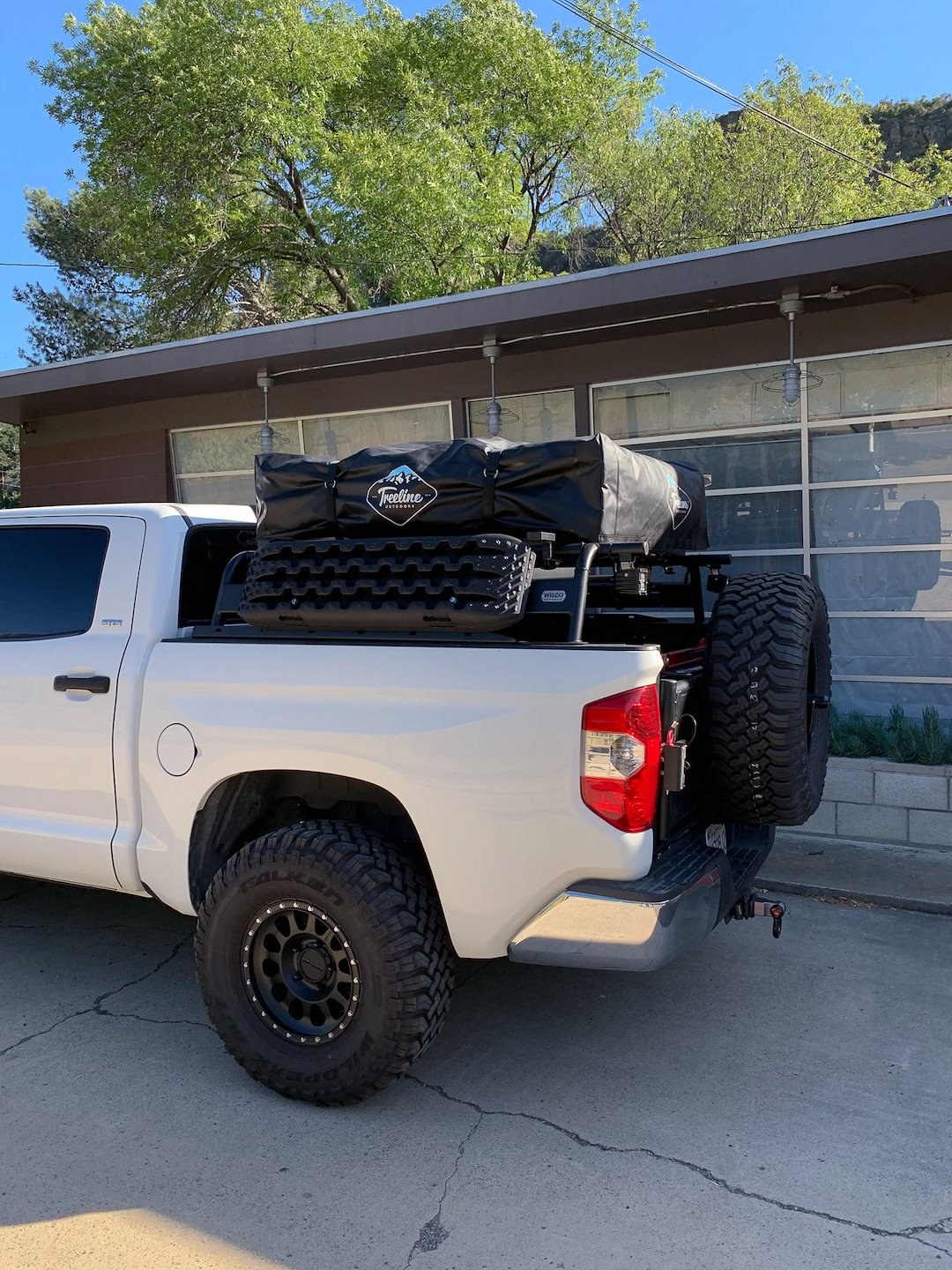 Wilco Offroa Bed Cargo Rack, Low Profile, 1100 Pound Static Capacity/ 550 Pound On-Road Capacity/ 275 Pound Off-Road Capacity, Bolt-On – ADVLP-5U