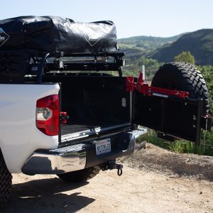Wilco Offroa Jack Mount, Tiregate®, For Hi Lift Jack, Mounts Jack to Vertical Tiregate, Black, Steel, With Mounting Brackets and Bolts – HL65000-B