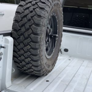 Wilco Offroa Spare Tire Carrier, Bed Rail Mount, Holds Upto 37 Inch Tire, Powder Coated, Black, Steel – UBM34507-J