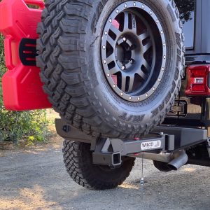 Wilco Offroa Spare Tire Carrier, Hitchgate™ Solo, 2 Inch Receiver Hitch Mount, Holds Up to 35 Inch Tire, Black, Universal – UHG33187