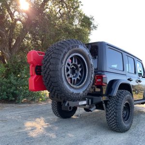 Wilco Offroa Spare Tire Carrier, Hitchgate™ Solo, 2 Inch Receiver Hitch Mount, Holds Up to 35 Inch Tire, Black, Universal – UHG33187-H
