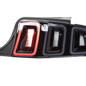Winjet Tail Light Assembly, LED, Smoke Lens, Gloss Black ABS Plastic Housing – CTRNG0678-GBS