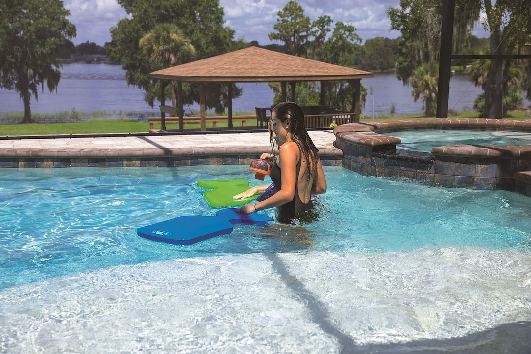 Wow Sports Point of Purchase Display, First Class, Saddle Type Whale Tail Pool Noodle Display – 20-2070