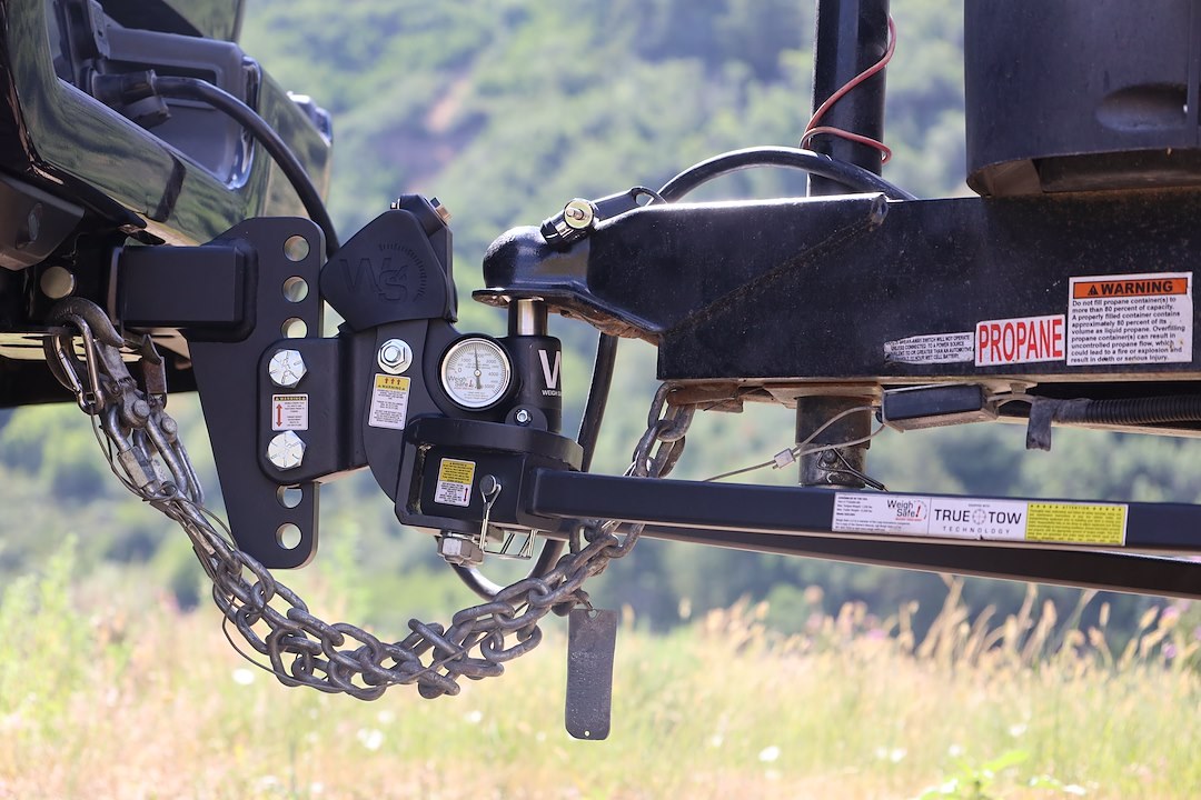 Weigh Safe Weight Distribution Hitch, True Tow, Trunion Style, 12500 Pound Gross Trailer Weight, With 2 Inch Shank/ 6 Inch Drop – TTMW6-2XL