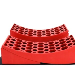 Weigh Safe Trailer Leveling Kit, Wheel Chock, With Curved Levelers/ Chocks/ and Non-Slip Mats, 29000 Pound Capacity, Orange, Polymer – WS-WLS