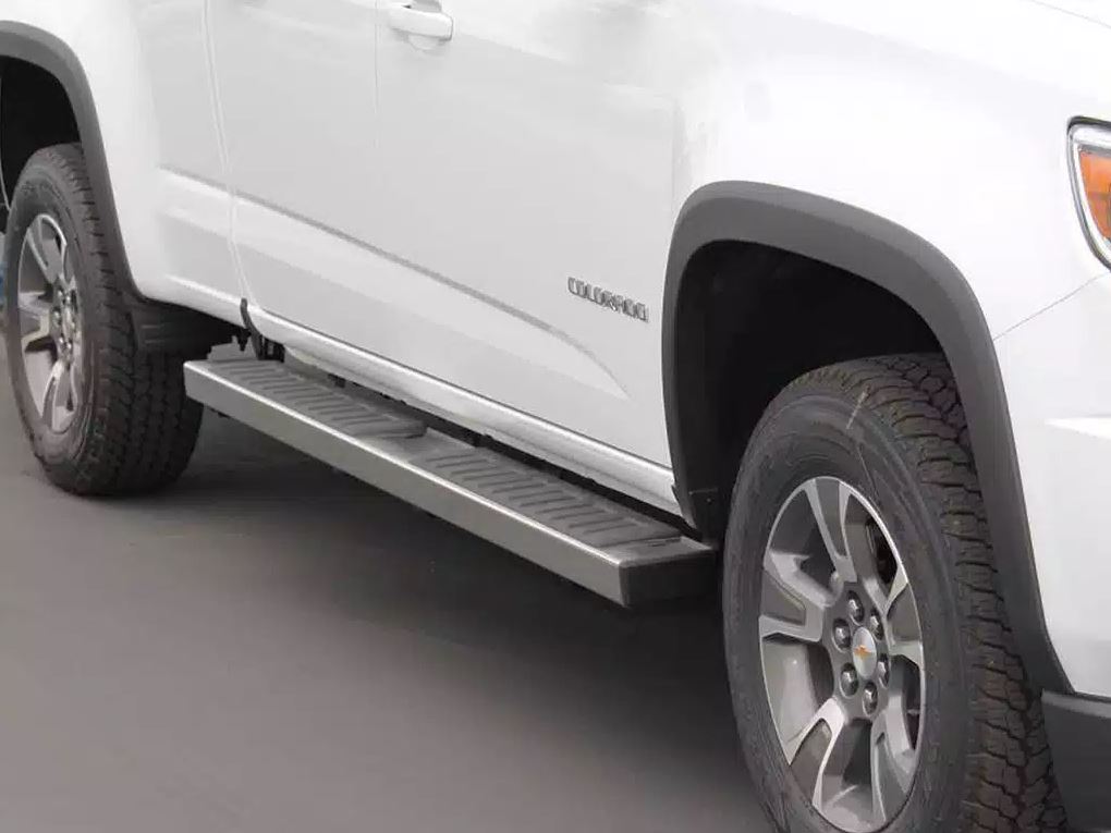 Big Country Truck Accessories Running Board, Widesider Platinum II, Polished, Stainless Steel, Unlighted, Rocker Panel Mount – 3962269876