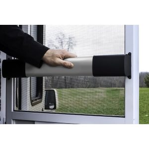 Camco Screen Door Push Bar, Wide Single Bar Style, Black, Aluminum Bar with Molded Handles, With Installation Hardware – 42188