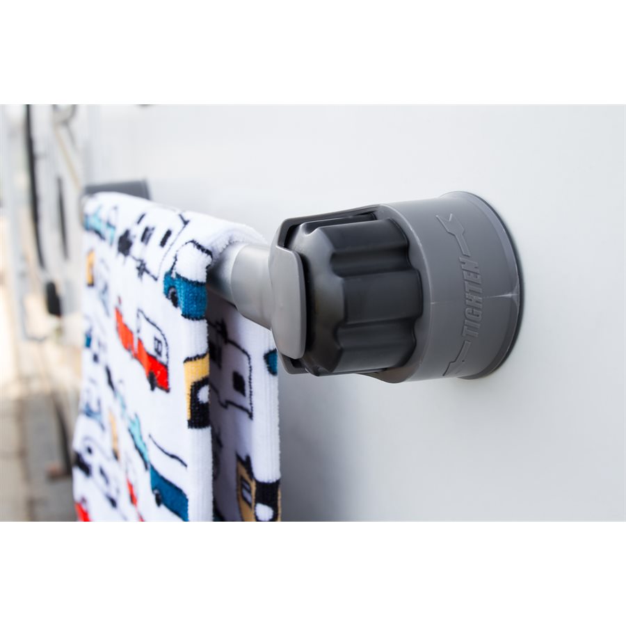 Camco Towel Rack, Bar, Use to Hold Wet Towels/ Swimsuits Outside, Suction Cup Mount, 20-1/4 Inch Length of Usuable Space – 44029