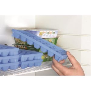 Camco Ice Cube Tray, 21 Mini Cubes, 9 Inch Length X 4 Inch Width X 1 Inch Depth, Plastic, Set of 2, With English/ French Language Packaging – 44100