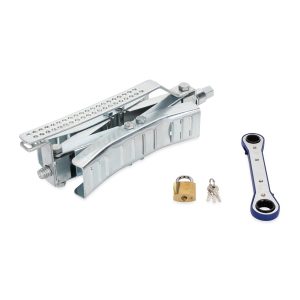 Camco Wheel Chock, For Use with Tandem Tires, Spacing of 3 to 10 Inches, With Ratchet Wrench, Locking, Metal, Single – 44662