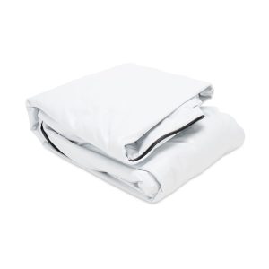 Camco Air Conditioner Cover, Fits Dometic and Brisk Air, Arctic White, Vinyl, With Locking Draw Cord Mounting – 45392
