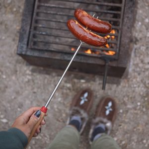 Coghlan’s Campfire Roasting Fork, Extendable Up to 34 Inch Length, Holds Up to 1 Hot Dogs, Chrome Plated Steel Fork with Wooden Handle – 9670
