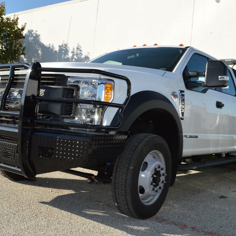 Cattleman’s Bumper, Pipe Series, One Piece Design, Mounting Hardware Included, With Winch Mount, Without Light Cutouts – 2369PW