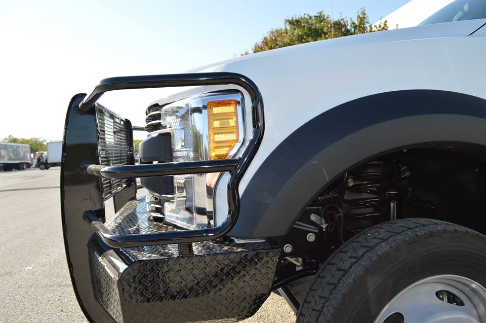 Cattleman’s Bumper, Pipe Series, One Piece Design, Mounting Hardware Included, With Winch Mount, Without Light Cutouts – 2369PW