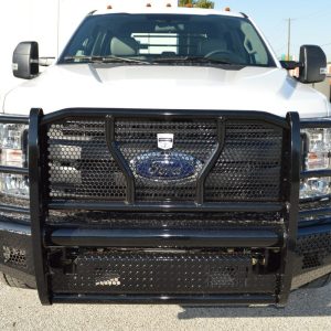 Cattleman’s Bumper, One Piece Design, Mounting Hardware Included, With Grille Guard, Without Winch Mount, Without Fog Light Cutouts – 2370P