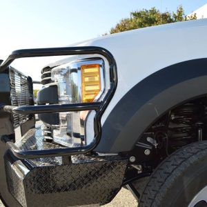 Cattleman’s Bumper, One Piece Design, Mounting Hardware Included, With Grille Guard, Without Winch Mount, Without Fog Light Cutouts – 2370P