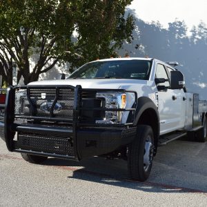 Cattleman’s Bumper, One Piece Design, Mounting Hardware Included, With Grille Guard, Without Winch Mount, Without Fog Light Cutouts – 2370P