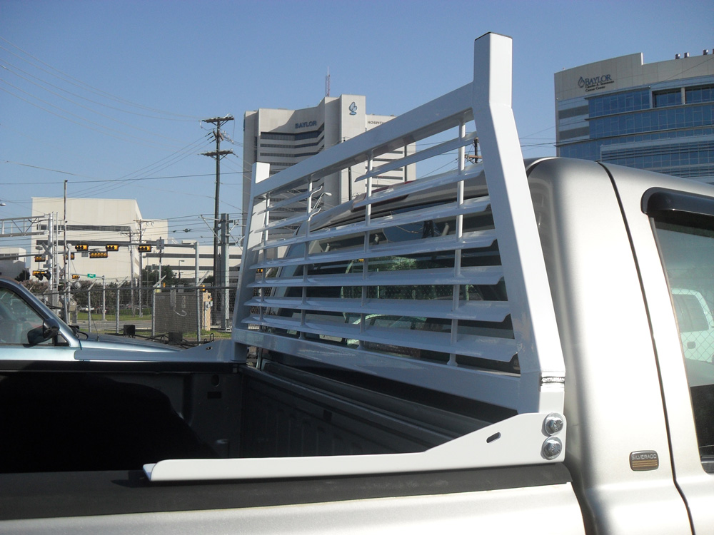 Cattleman’s Headache Rack, Powder Coated, White, Steel, With Mounting Kit, With Louvers, No Ears, Without Window Cutout, No Lights – 253W