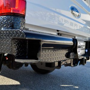 Cattleman’s Bumper, Pipe Series, One Piece Design, Mounting Hardware Included, Without Light Cutouts – 4395