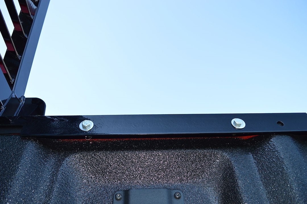 Cattleman’s Headache Rack, Powder Coated, Black, Steel, With Mounting Kit, With Louvers, With Window Cutout – CR202L